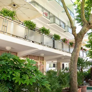 villa-paris-rooms.emilia-romagnahotels.net/